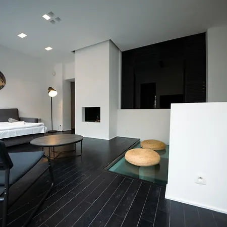 Prestige - Uptown Apartment