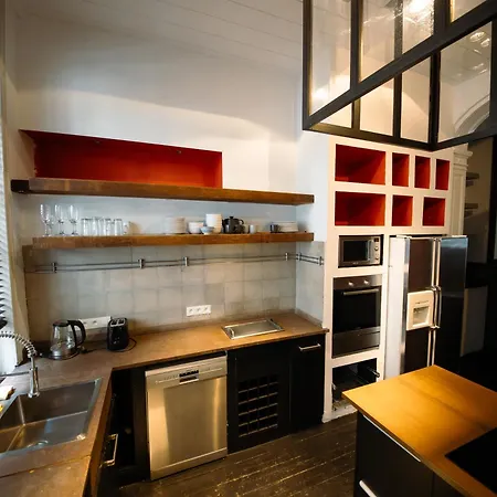 Prestige - Uptown Apartment *